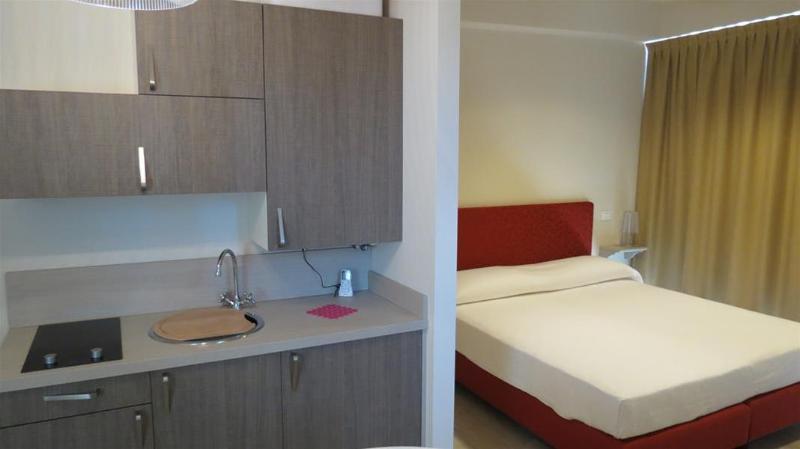 Residence لينّو المظهر الخارجي الصورة