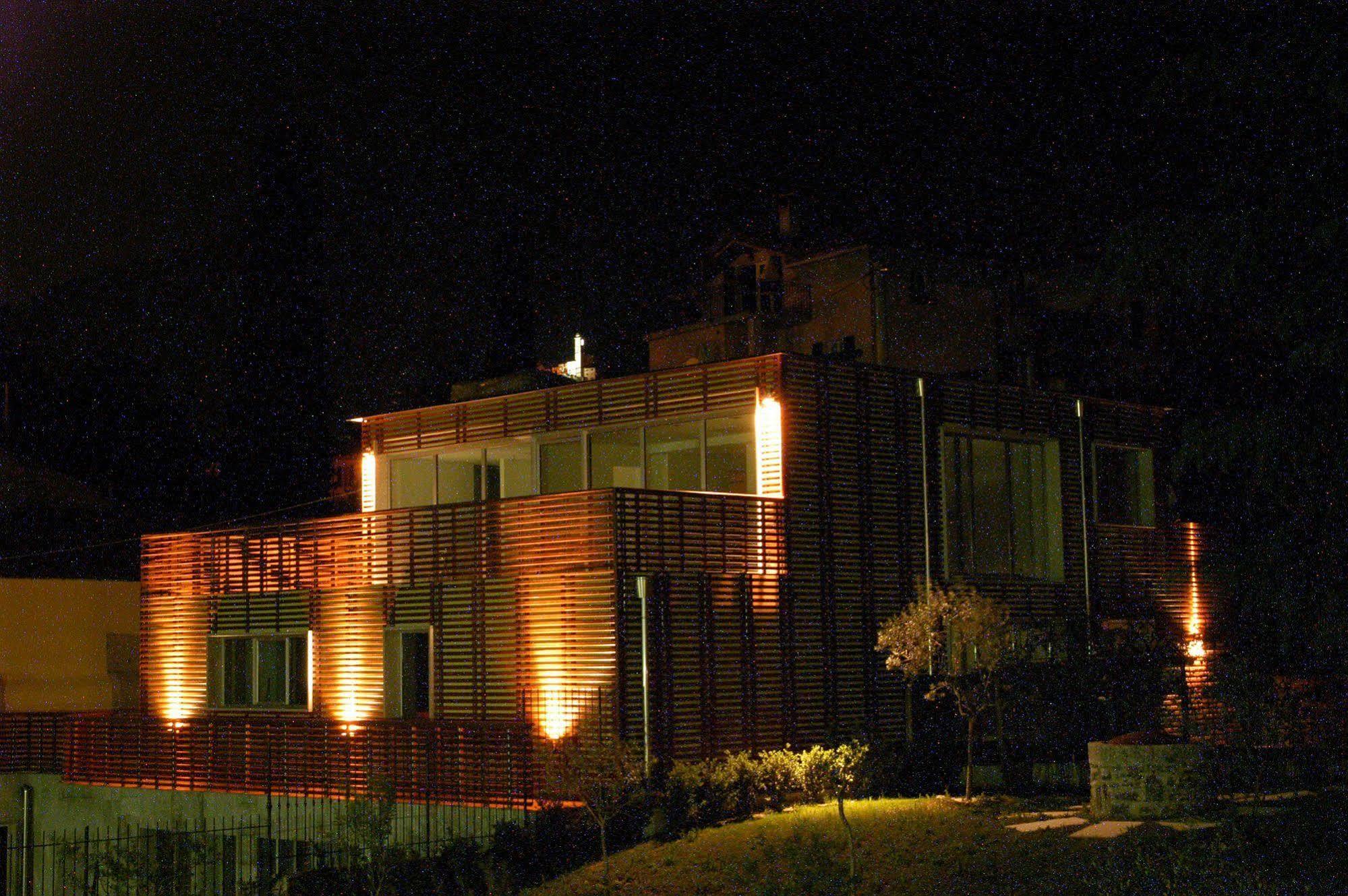 Residence لينّو المظهر الخارجي الصورة