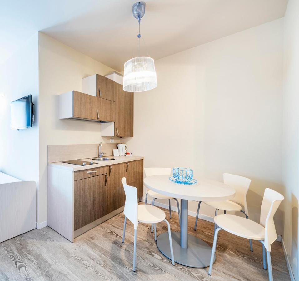 Residence لينّو المظهر الخارجي الصورة